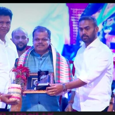 Sushant Kumar Das honored by Minister